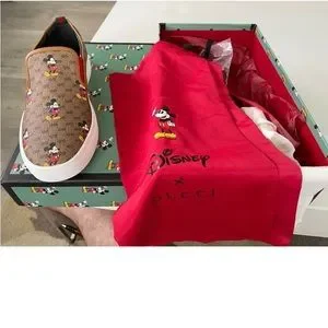 Gucci | Shoes | Gucci Mickey Mouse 63689 Gg Supreme Slip On  display picture 3